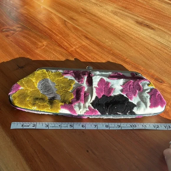 Glenda Gies Clutch Tapestry Purse - Picture 2 of 10